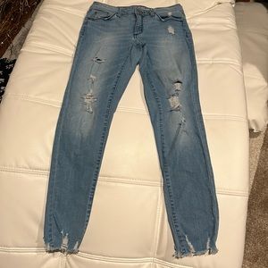 Women’s Universal Thread brand distressed jeans, size 4